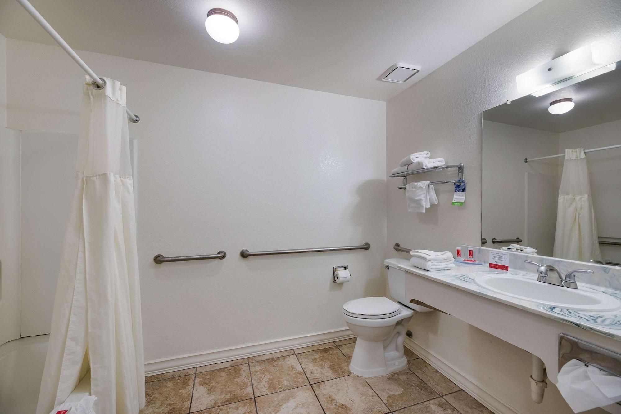 Econo Lodge Inn & Suites Williams - Grand Canyon Area Екстериор снимка